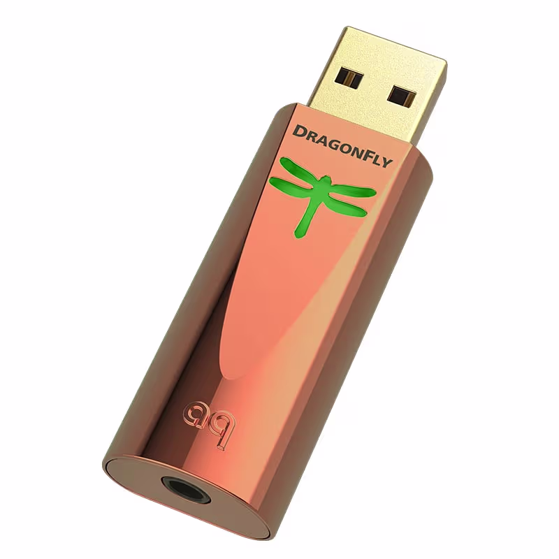 AudioQuest DragonFly Copper — green LED indicator active