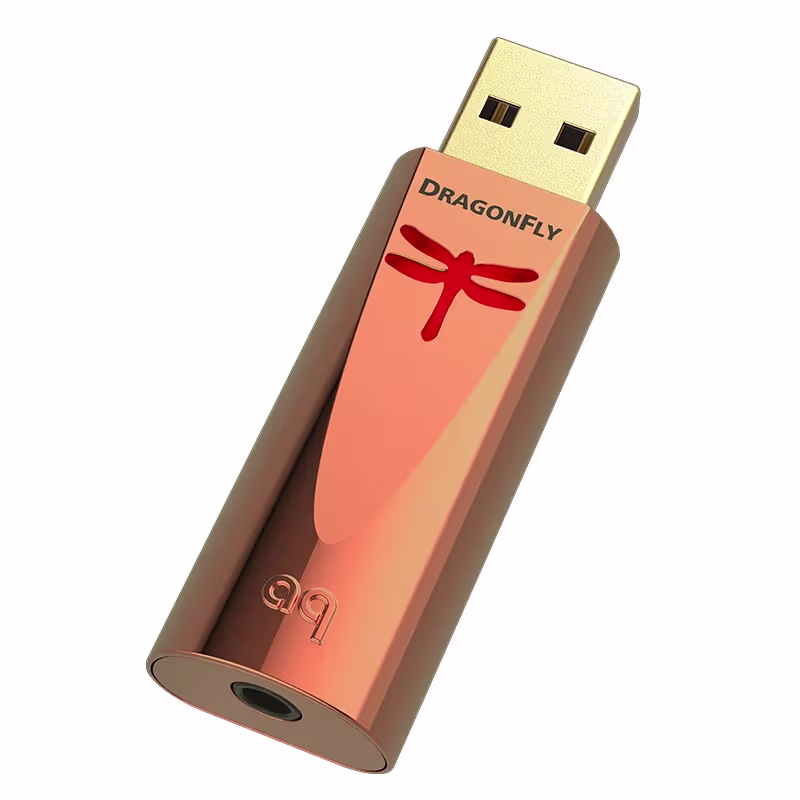 AudioQuest DragonFly Copper — red LED indicator active